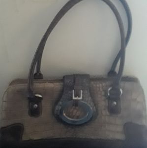 Women's handbag